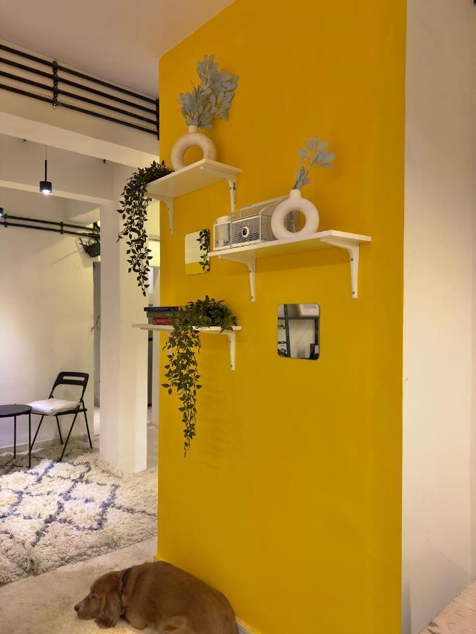 Locomo Express - Stay Work Eat Mumbai Exterior photo